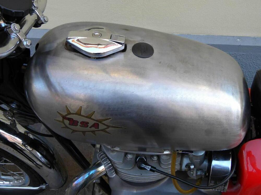Bsa Spitfire 650 (5)