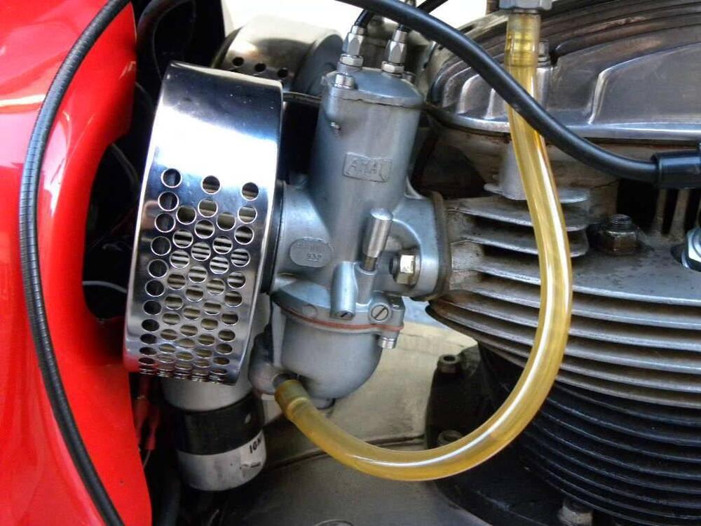 Bsa Spitfire 650 (8)