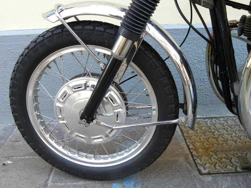 Bsa Spitfire 650 (13)