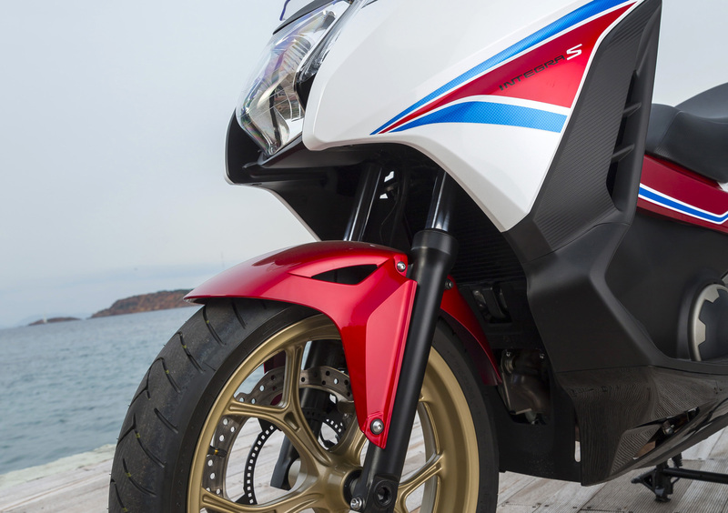 Honda Integra Integra 750 DCT ABS (2014 - 15) (22)