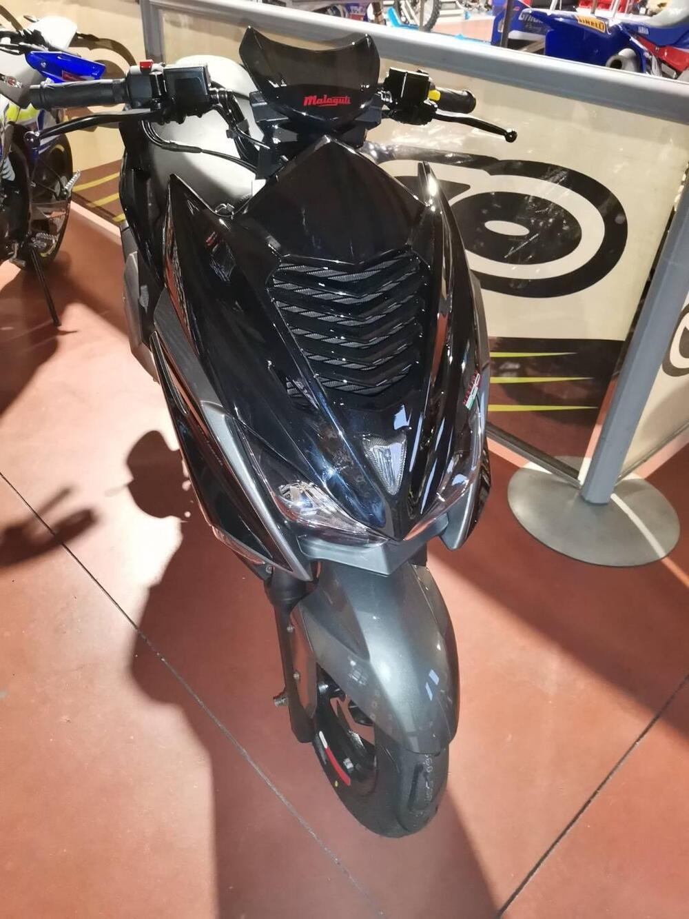 Malaguti Mission 200 (2022 - 25) (4)