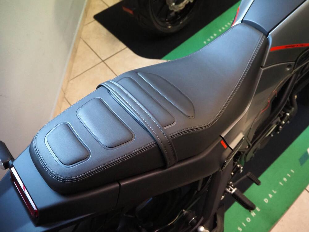 Benelli Leoncino 125 (2022 - 25) (15)