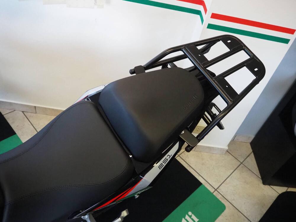 Benelli TRK 251 (2022 - 25) (7)