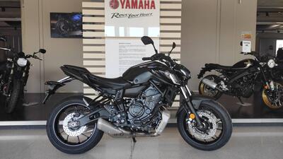 Yamaha MT-07 Pure (2023 - 25) nuova