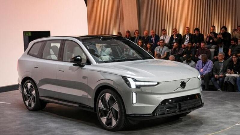 Volvo CORRE: tutto elettrico nel 2030 anzi PRIMA