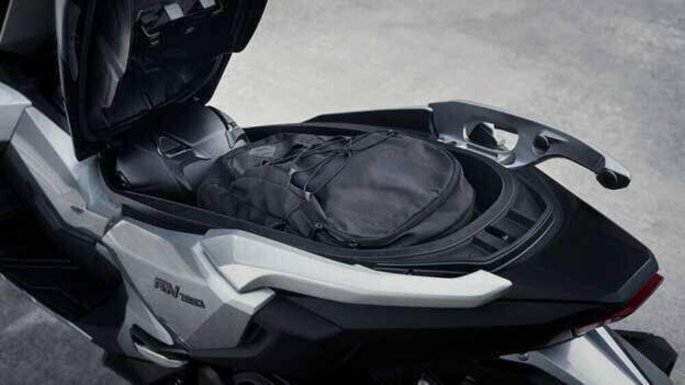 Honda ADV 350 (2022 - 24) (5)