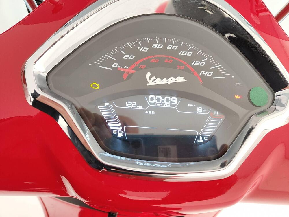 Vespa GTS 300 Super (2023 - 24) (7)