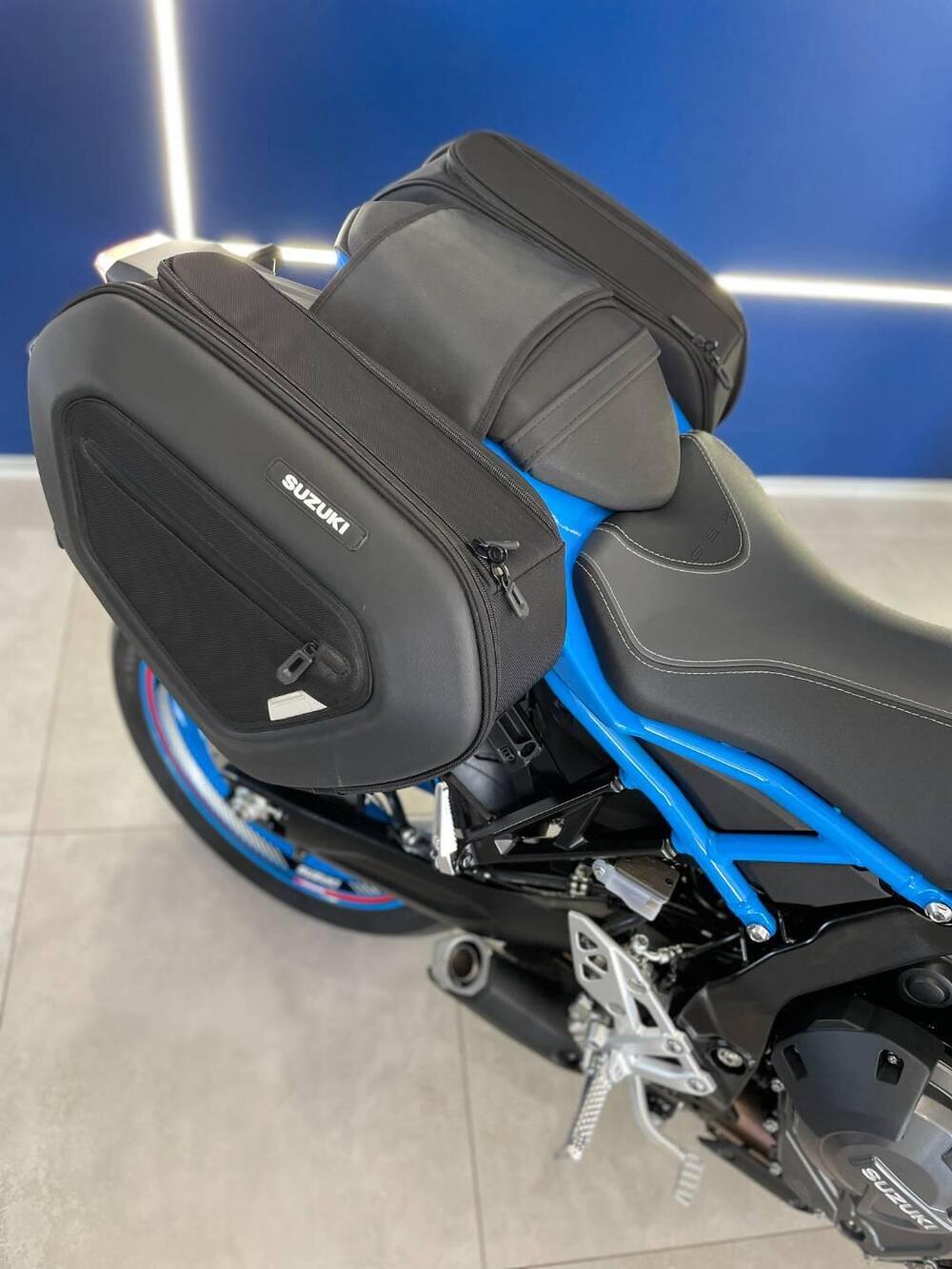 Suzuki GSX-8S (2025) (6)