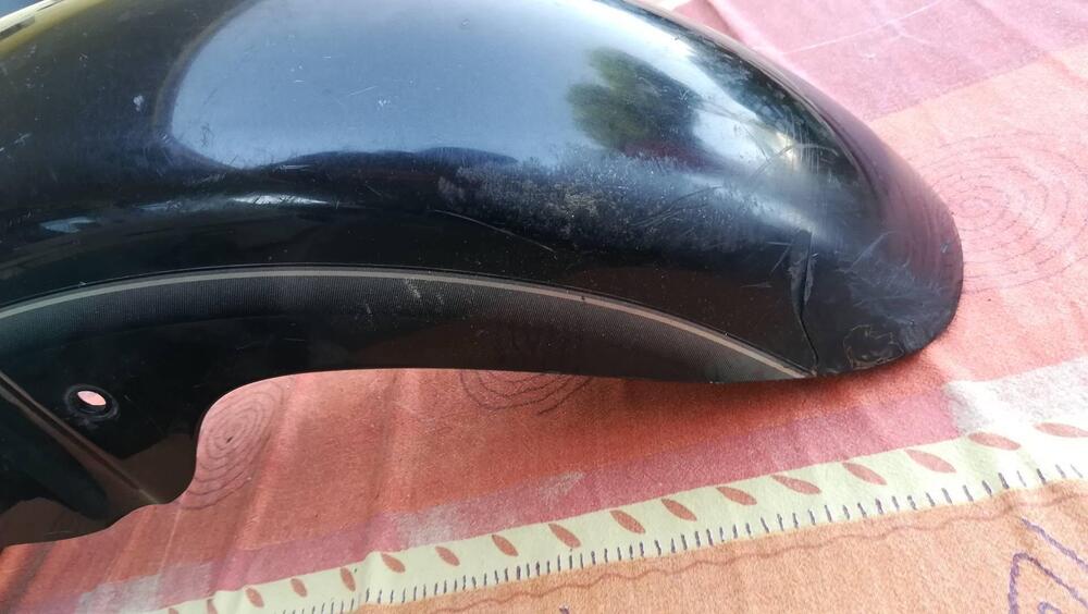 Parafango anteriore Suzuki Marauder250 (4)