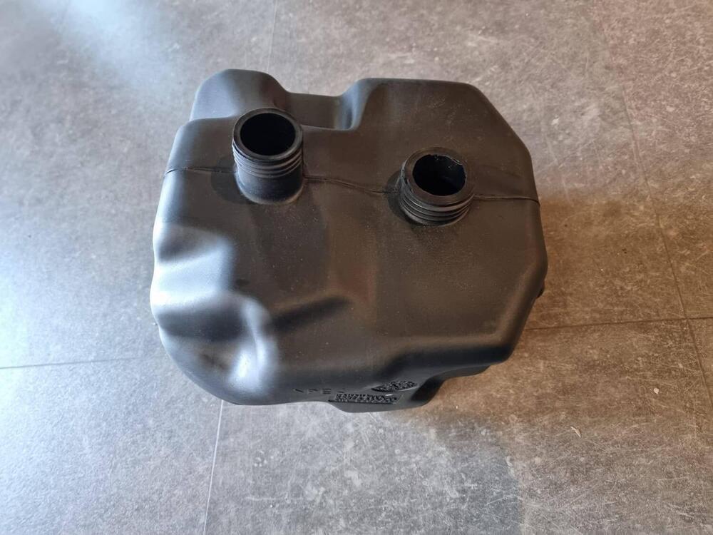 Trimboli Moto SERBATOIO CARBURANTE YAMAHA NEO'S MB (2)