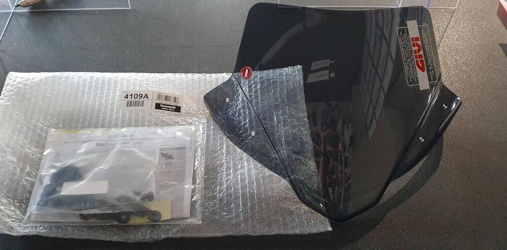 OFFERTA!! PARABREZZA CUPOLINO GIVI PER KAWASAKI Z8