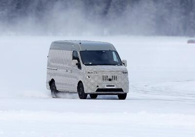 Renault Master, il Diesel verrà proposto con l’Elettrico [Foto Spia]