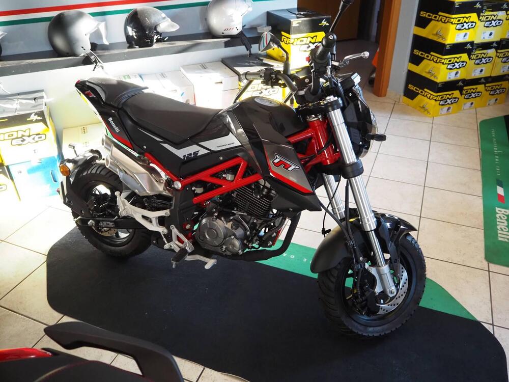 Benelli Tornado Naked T 125 (2022 - 25) (2)