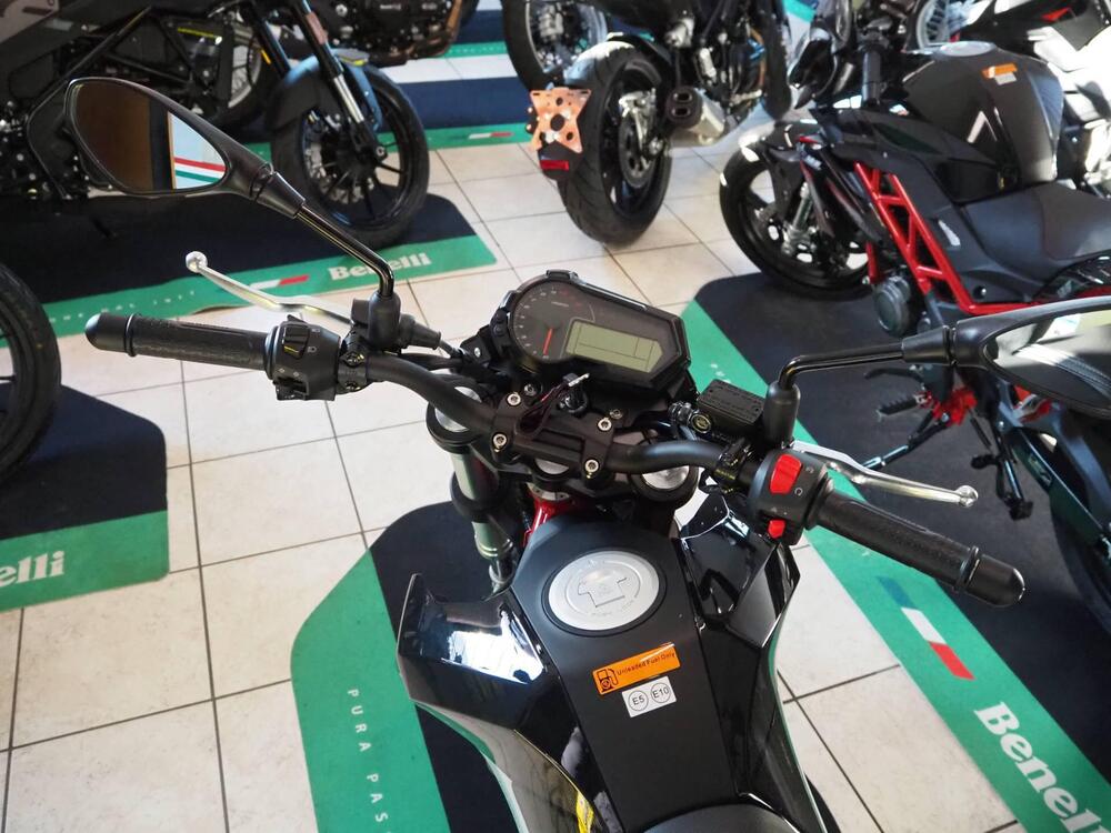Benelli Tornado Naked T 125 (2022 - 25) (7)