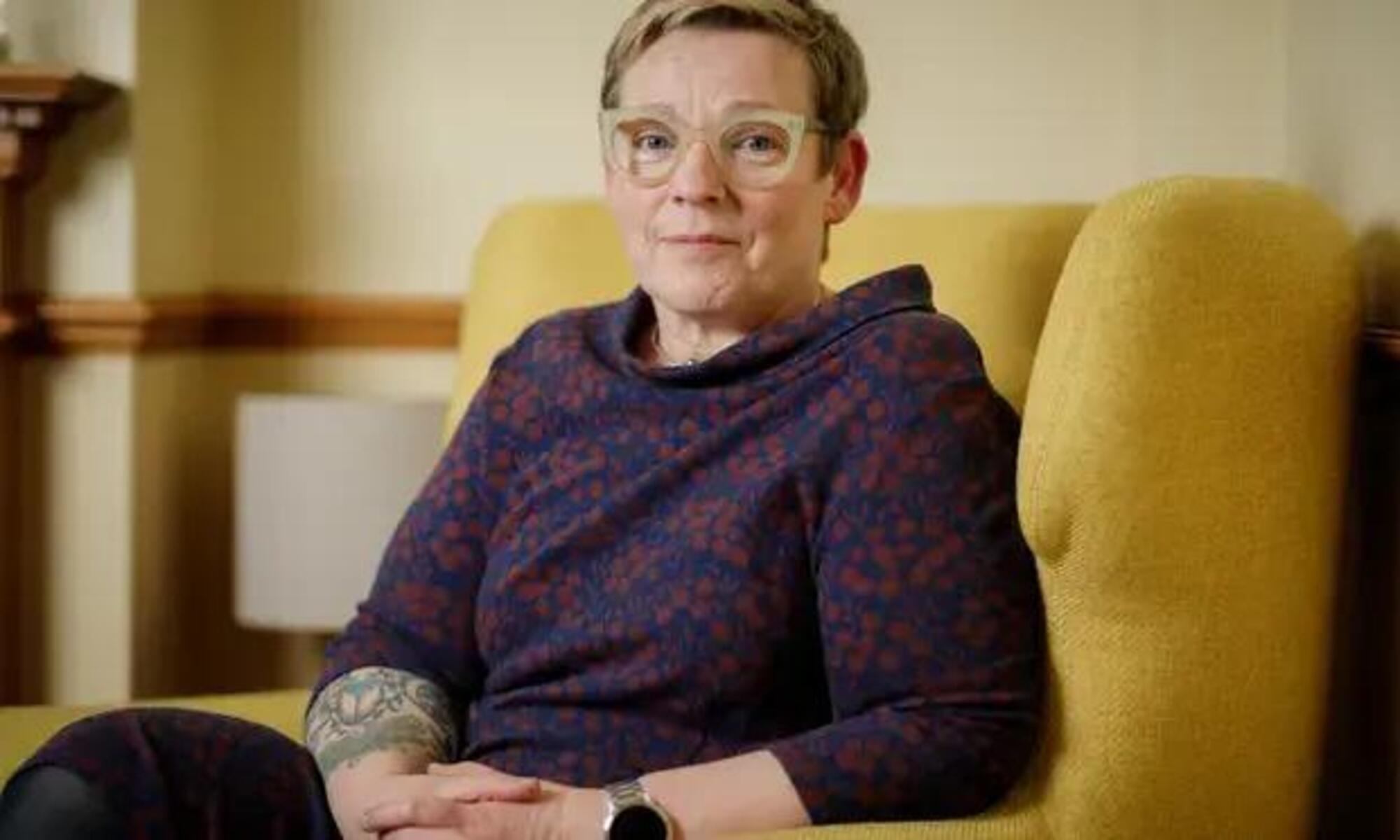 La professoressa Jo Phoenix alla quale nel 2020 venne impedito di tenere una conferenza sui diritti dei trans nelle carceri, all&#039;Universit&agrave; dell&#039;Essex
