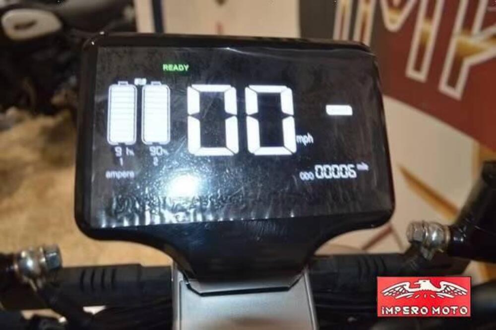 Yadea G5S (2022 - 25) (4)