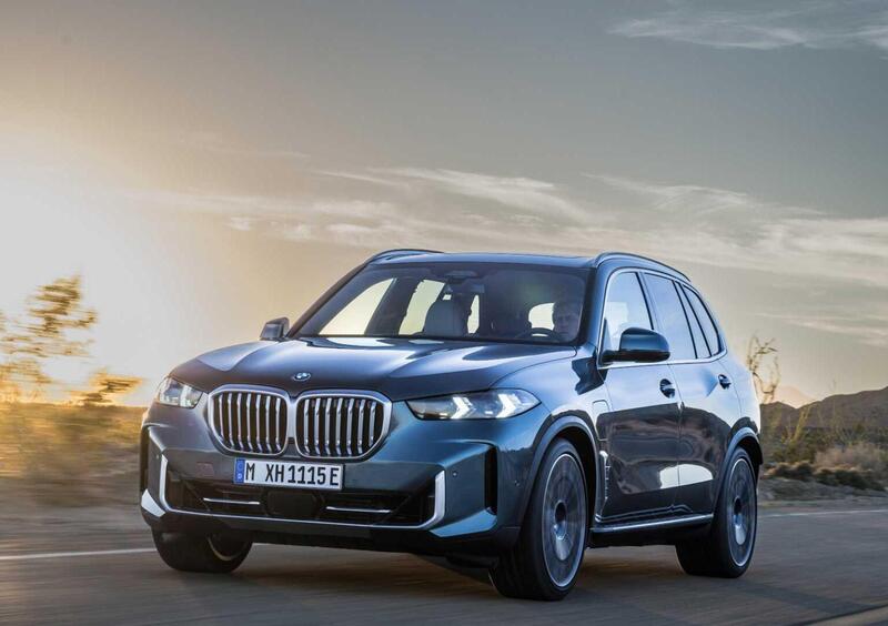 BMW X5 (2018-->>) (2)