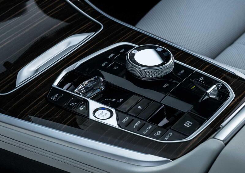 BMW X5 (2018-->>) (17)