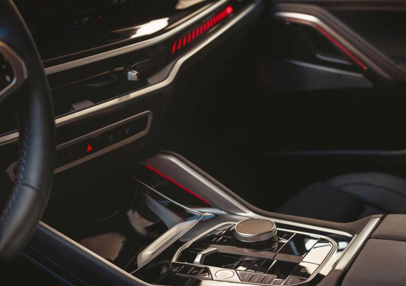 BMW X6 (2019-->>) (12)