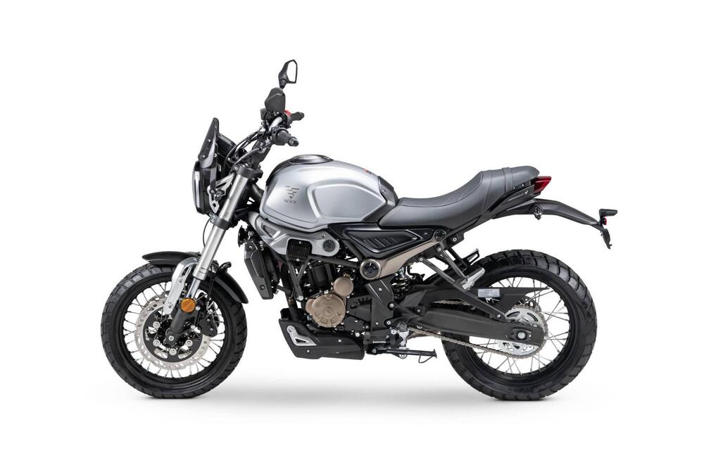 Voge Trofeo 300ACX Scrambler (2021 - 25) (5)