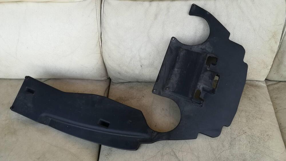 Paraspruzzi posteriore Ktymco Downtown 125 anno 20 Kymco (2)