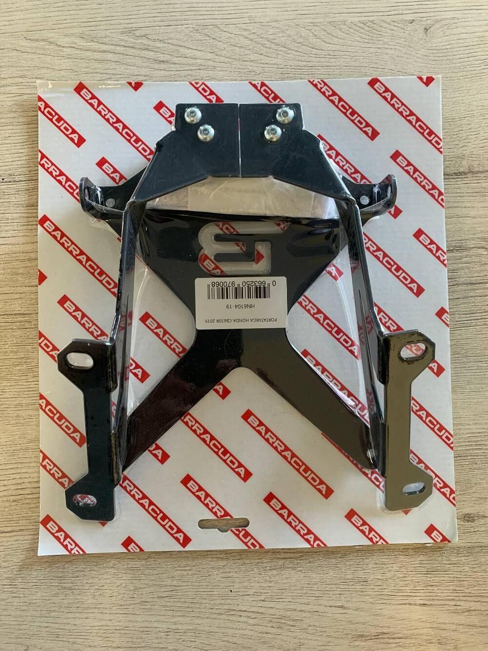 PORTATARGA SPORT TMAX-530 12-16 Barracuda