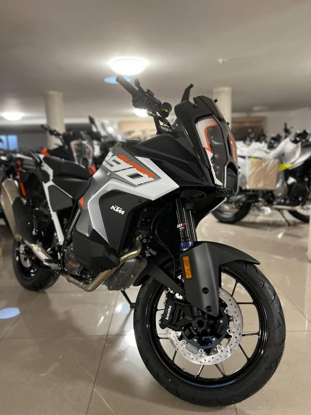 KTM 1290 Super Adventure S (2022 - 25) (2)