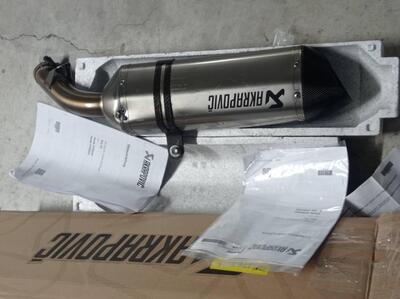 finale marmitta AKRAPOVIC