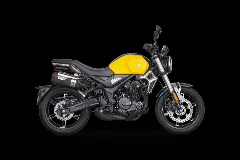 Voge Trofeo 350AC (2022 - 25) (2)