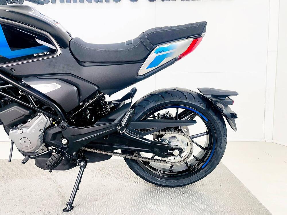 CFMOTO 300CL-X Heritage (2023 - 25) (16)