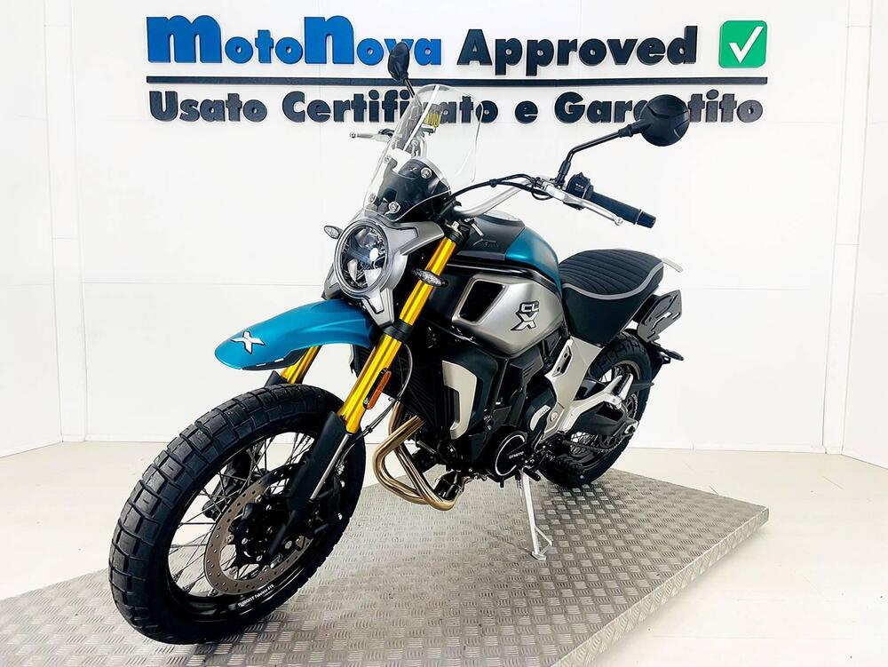 CFMOTO 700CL-X Adventure (2023 - 25)