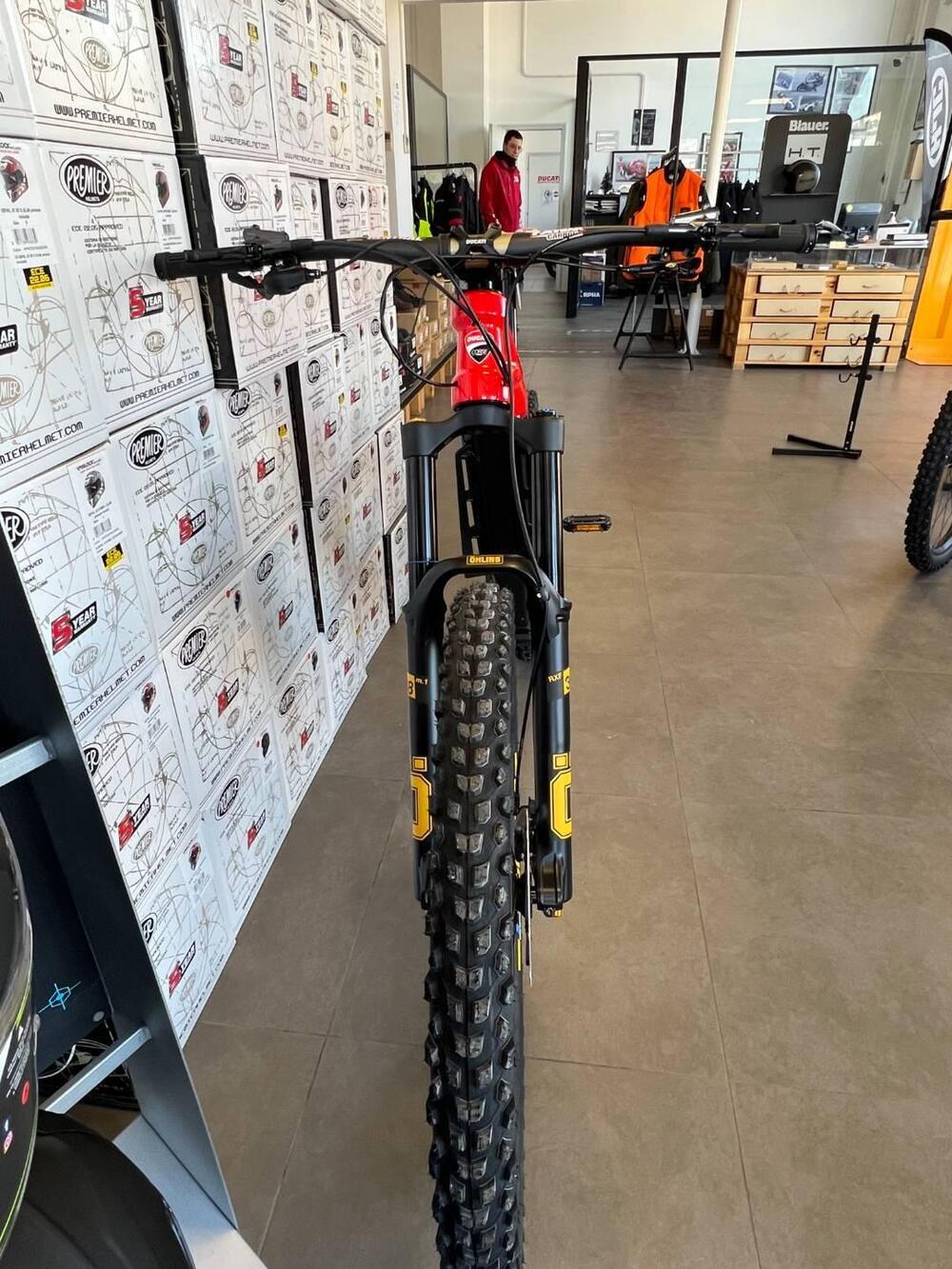 Ducati TK-01RR (2021 - 24) (4)