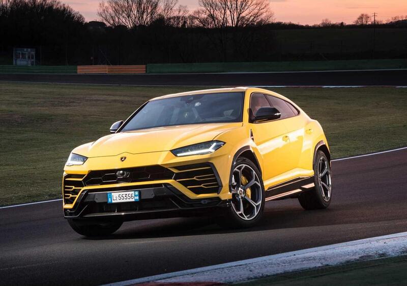 Lamborghini Urus (2017-->>) (6)