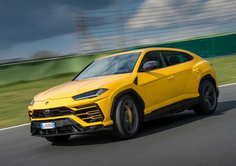 Lamborghini Urus (2017-->>) (10)