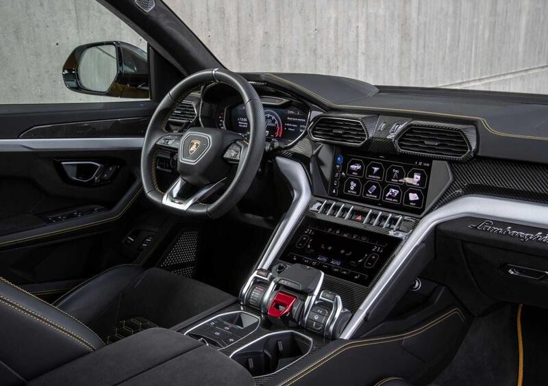 Lamborghini Urus (14)