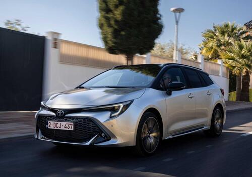 Toyota Corolla Touring Sports (2018--&gt;&gt;)