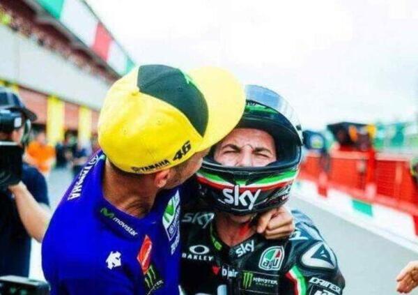 &ldquo;Se non paghi non corri!&rdquo;: il pilotino di Valentino Rossi vuota il sacco. Ecco quanto gli hanno chiesto...