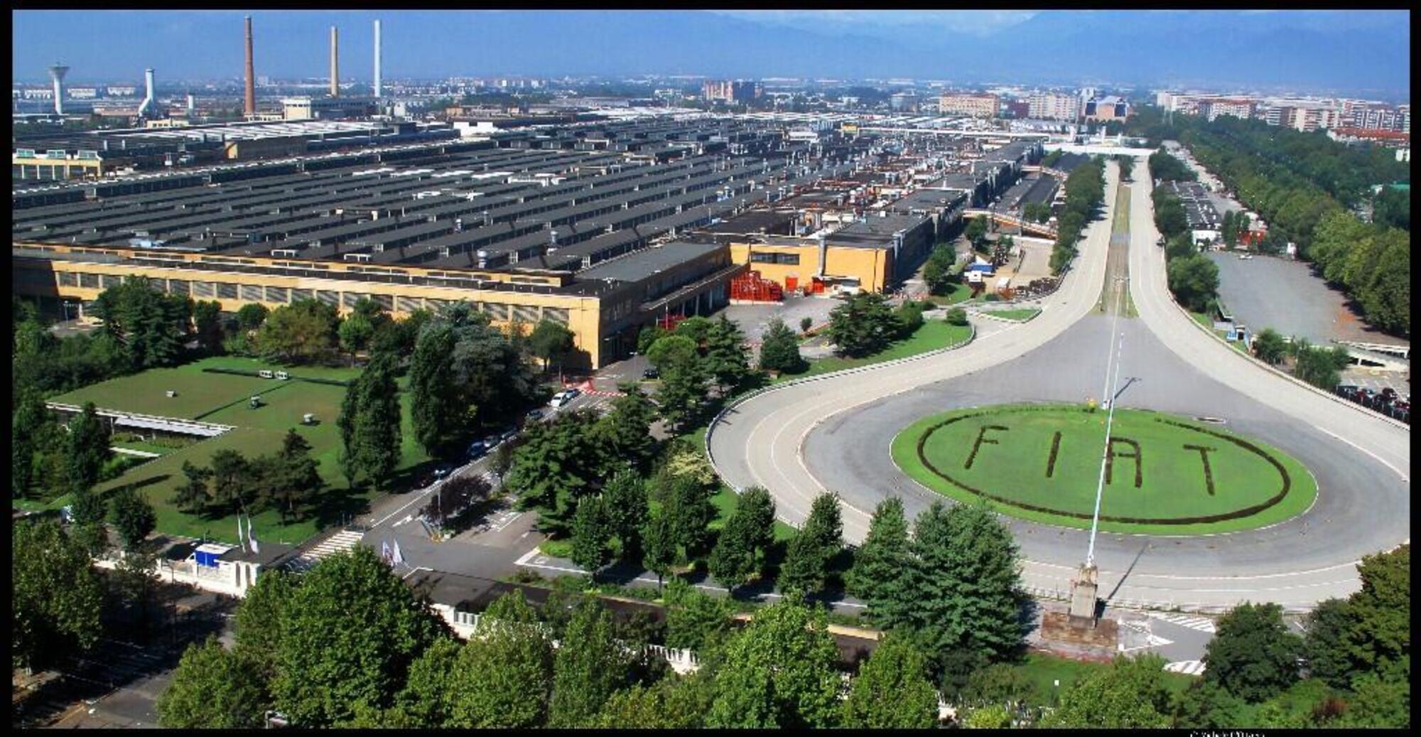 Lo stabilimento Fiat Mirafiori a Torino