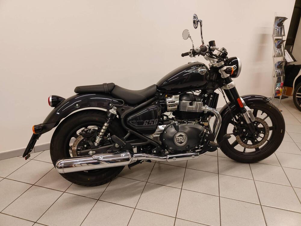 Royal Enfield Super Meteor 650 (2023 - 25) (5)