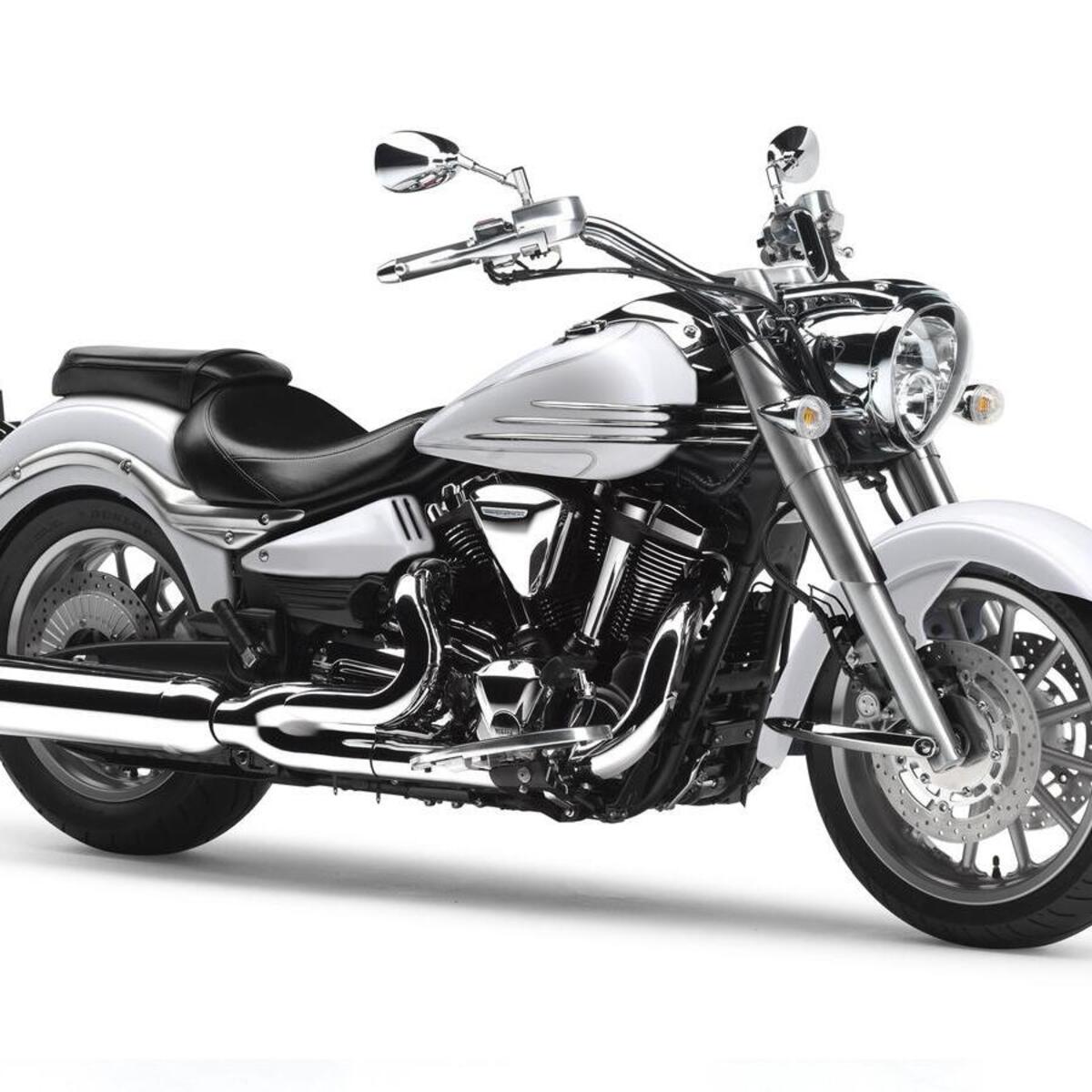 Yamaha XVS 1900 Midnight Star (2006 - 16)