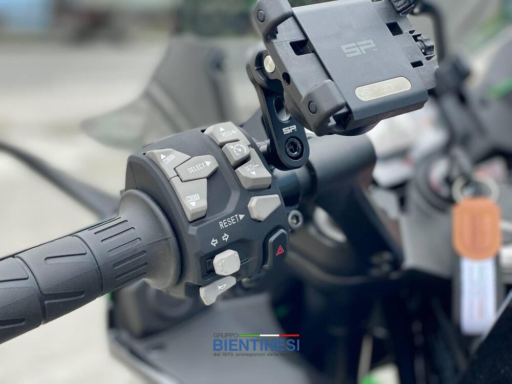 Kawasaki Ninja 1000 SX (2021 - 24) (7)