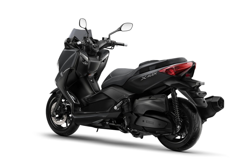 Yamaha X-Max 400 X-Max 400 Momodesign ABS (2014 - 16) (7)