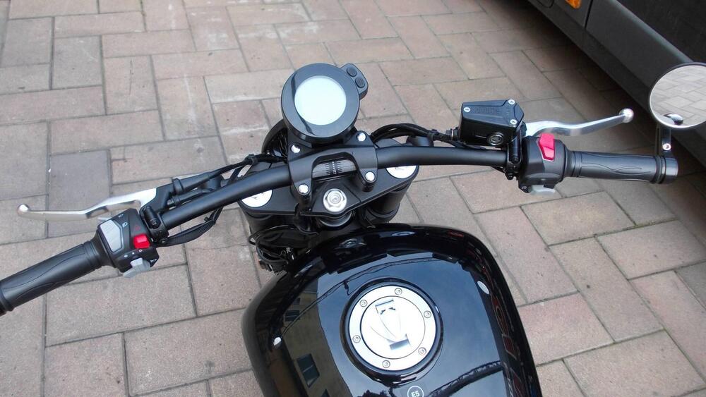 Benda Motorcycles BD-300 Sporty (2021 - 23) (6)