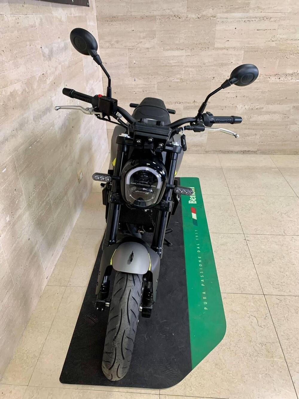 Benelli Leoncino 250 (2021 - 25) (3)