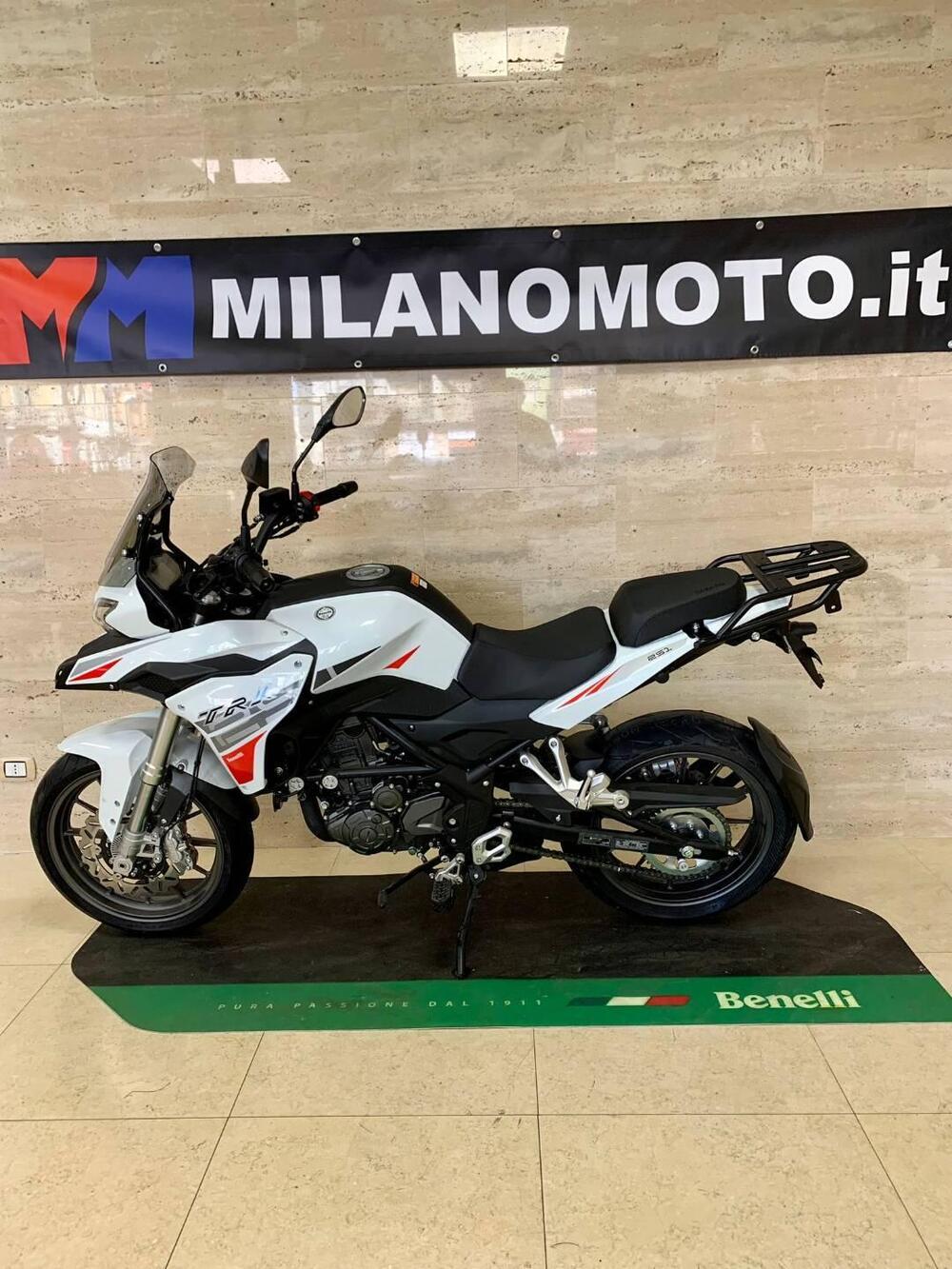 Benelli TRK 251 (2022 - 25) (3)