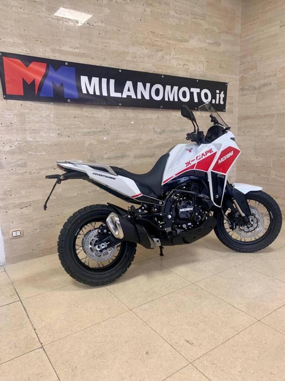 Moto Morini X-Cape 650 (2021 - 25) (3)