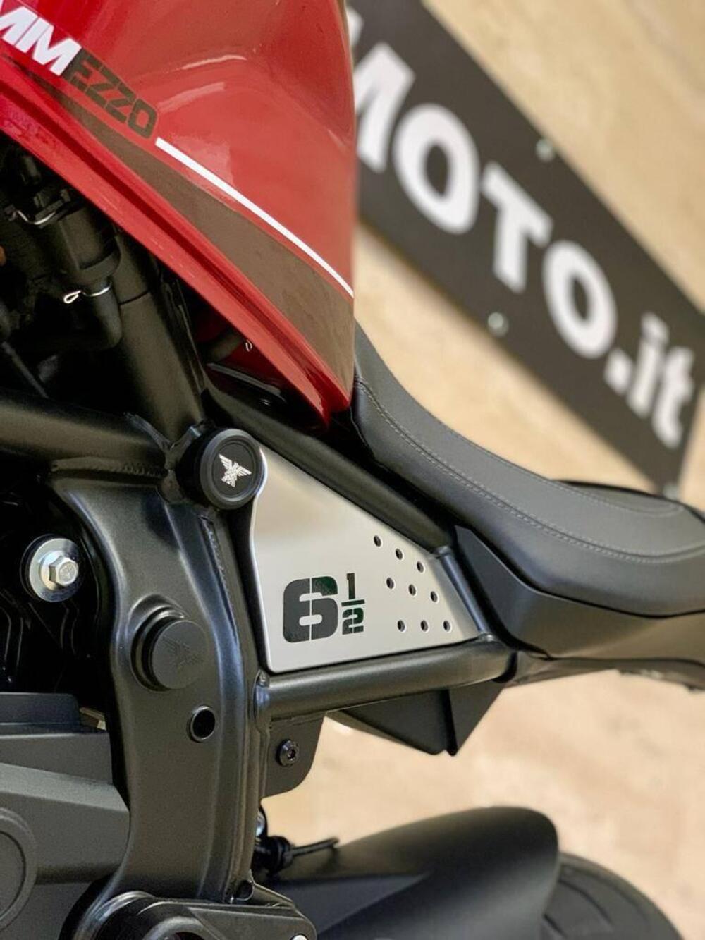 Moto Morini SEIEMMEZZO STR (2022 - 25) (4)