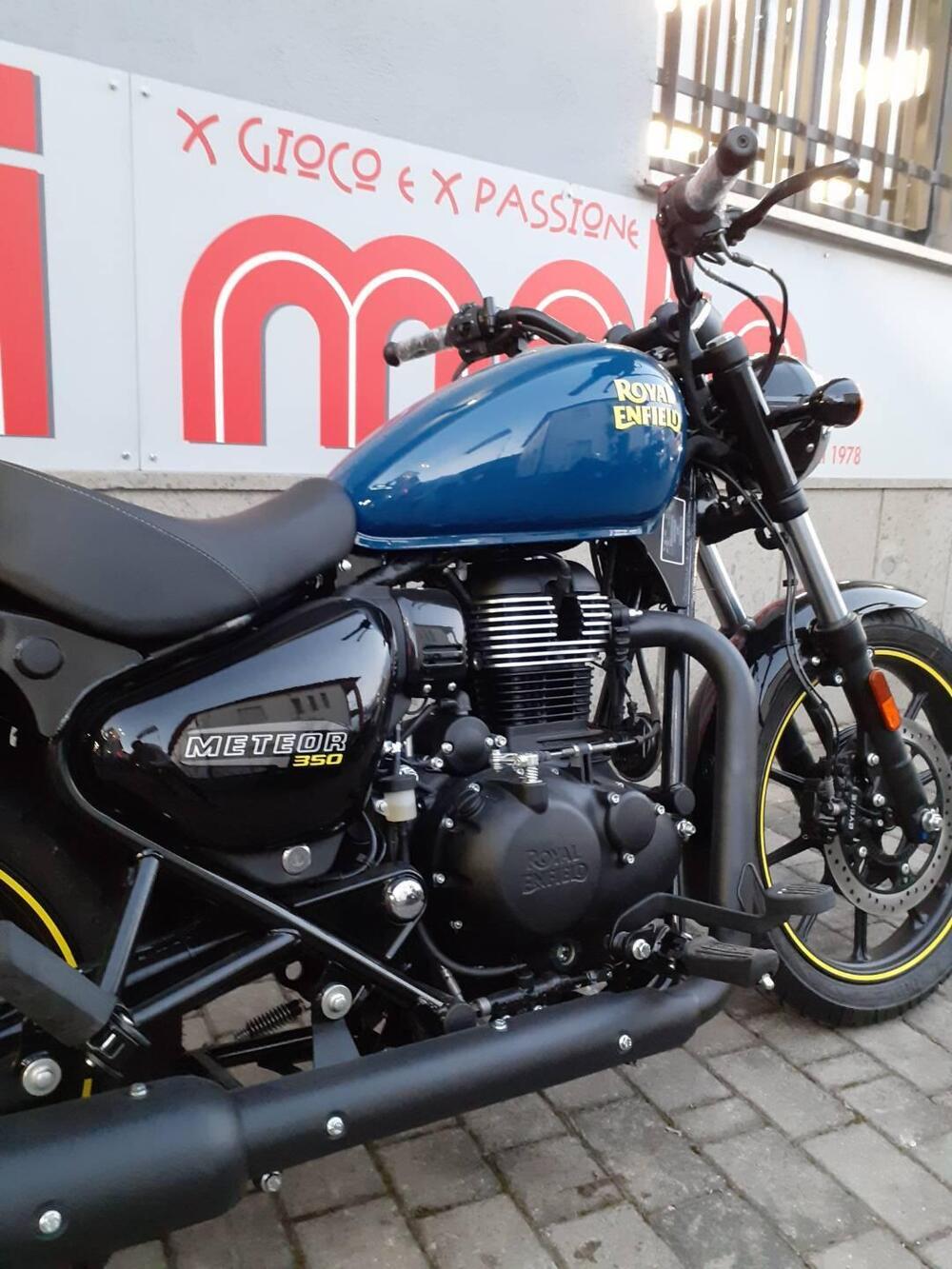 Royal Enfield Meteor 350 (2021 - 26) (2)