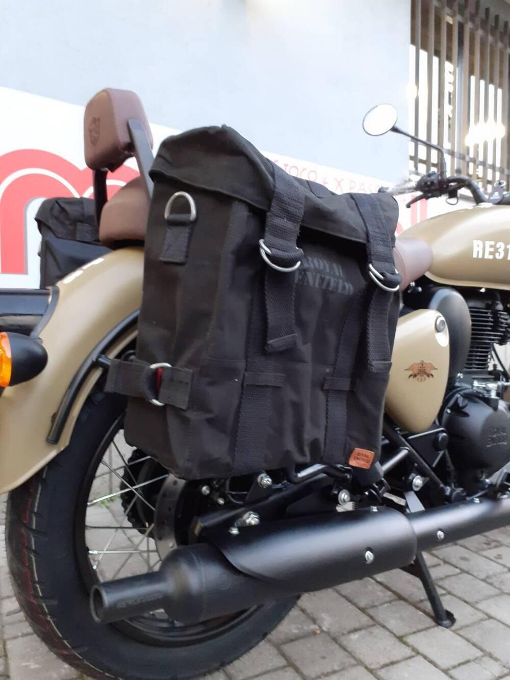 Royal Enfield Classic 350 (2021 - 25) (4)