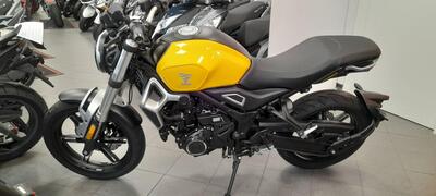 Voge Trofeo 350AC (2022 - 25) nuova